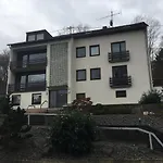Four Apartmán